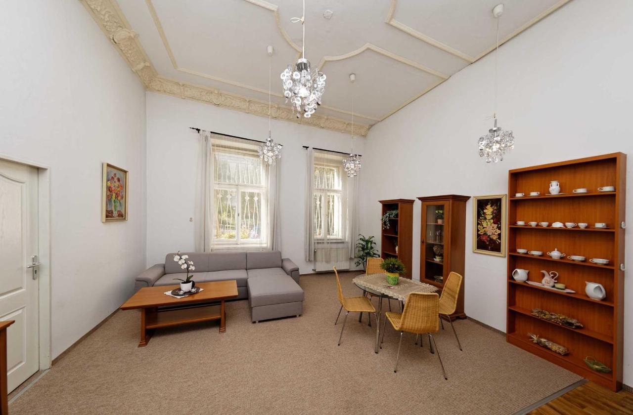 פראג Apartments U Cisare מראה חיצוני תמונה